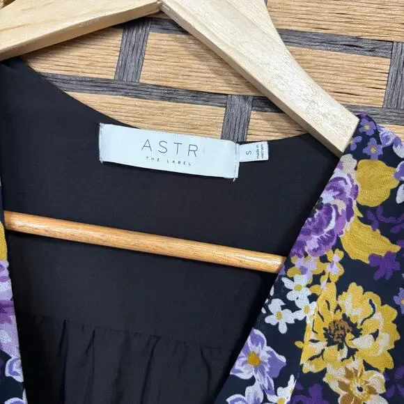 ASTR The Label Purple Floral Dress Size small - Picture 6 of 7